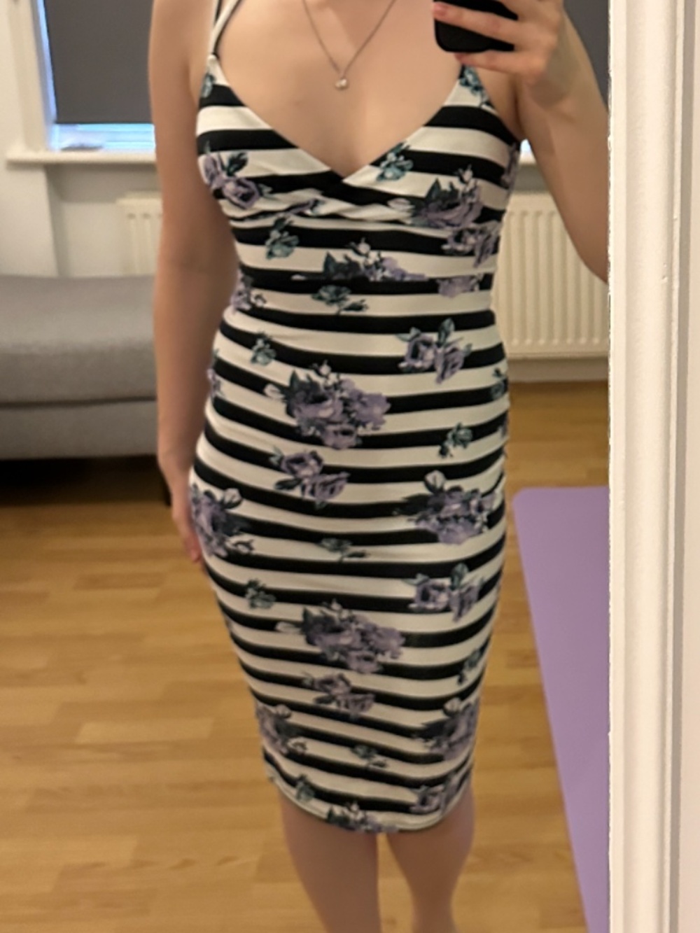 Lipsy Floral Striped Midi Bodycon Pencil Dress (Size XS)